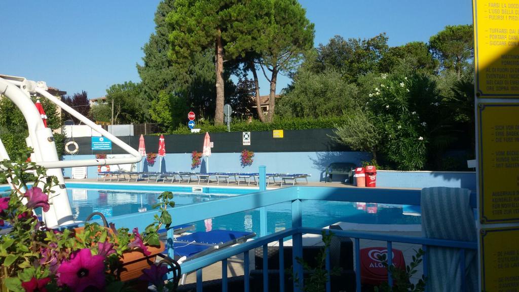 Campeggio Bruno Hotel Moniga del Garda Екстериор снимка